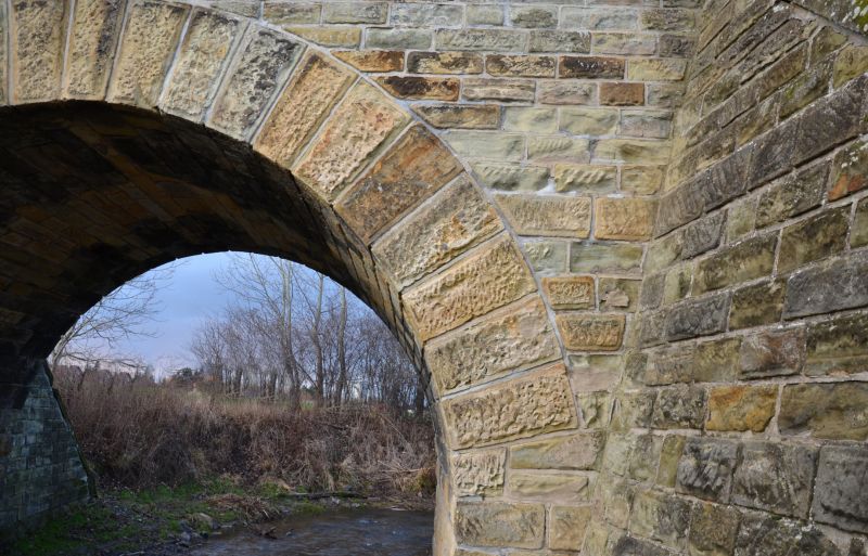 Stone Masonry Repair in Commerce City, CO